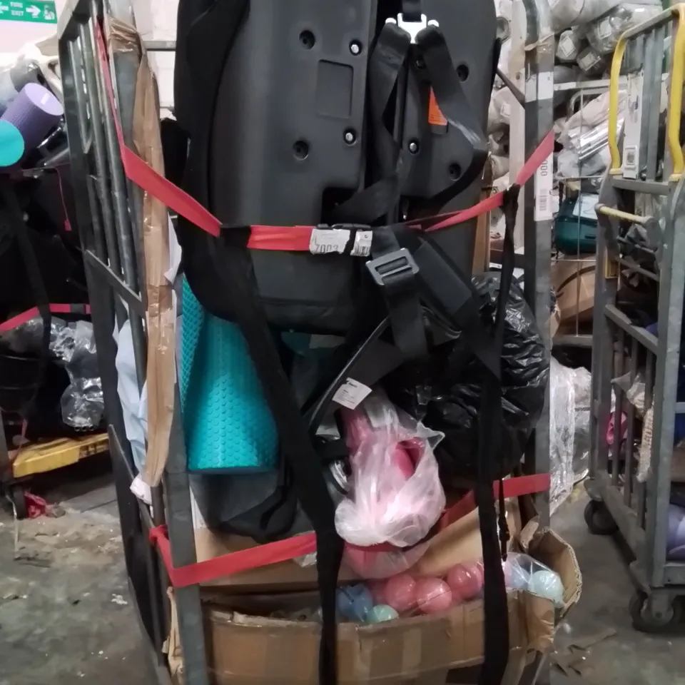 CAGE OF ASSORTED HOUSEHOLD GOODS AND PRODUCTS TO INCLUDE;CHILDREN'S CAR SEAT,SUITCASE,SHOERACK,AIR FRYER