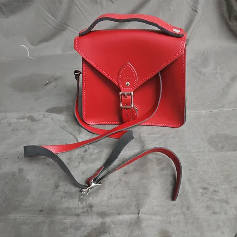 GWENISS CROSSBODY BAG IN DEEP RED