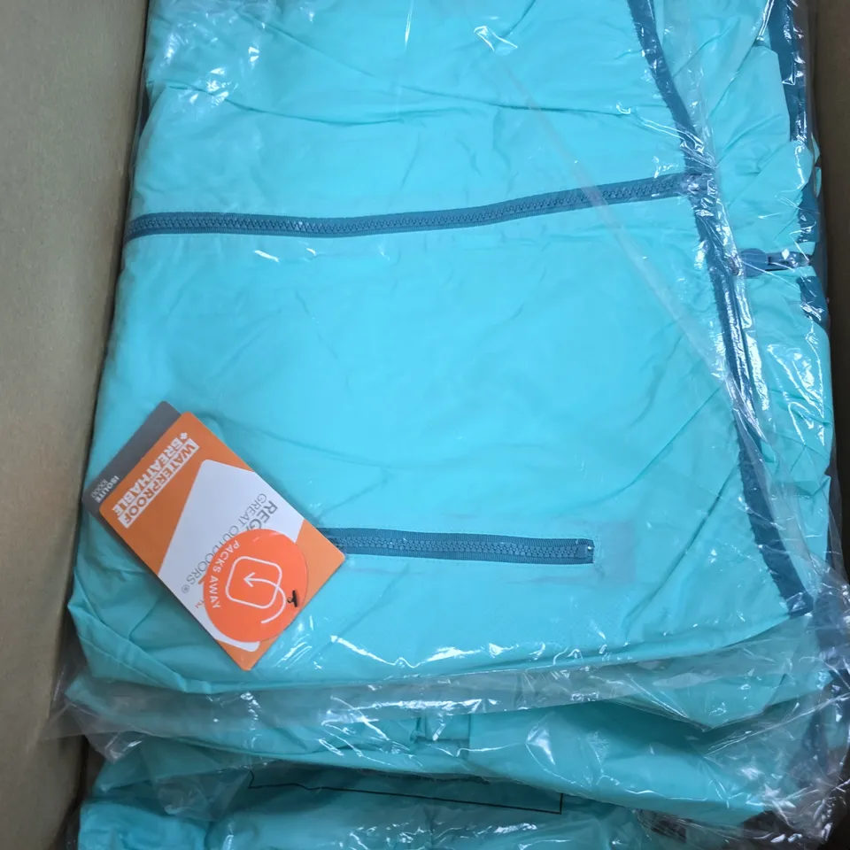 APPROXIMATELY 15 BRAND NEW REGATTA LEVER II JACKETS - 15/16YRS