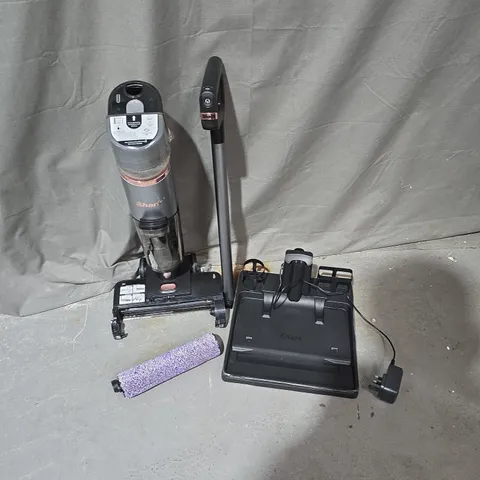 SHARK HYDROVAC 3-IN-1 WET & DRY CORDLESS VACUUM