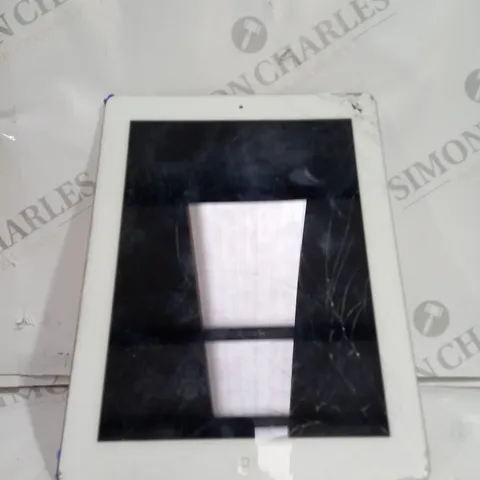 APPLE IPAD 4TH GENERATION IN SILVER