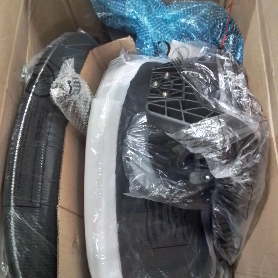 BOXED SWIVEL OFFICE CHAIR -BLACK-