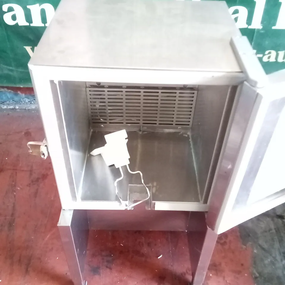 AUTONUMUMIS LGC02 MINI FRIDGE