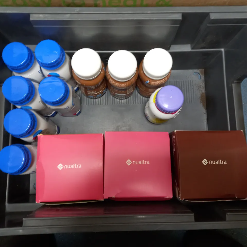 APPROXIMATELY 20 BOTTLES OF FOOD SUPPLEMENT DRINKS TO INCLUDE FORTIJUCE AND FRESUBIN