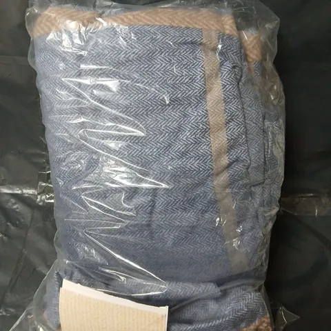 CATHERINE LANSFIELD BRUSHED 100% COTTON MELROSE TWEED DUVET SET - BLUE - KING SIZE