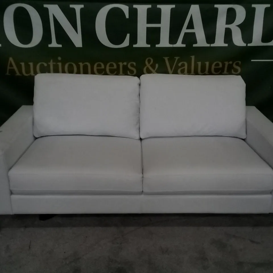 QUALITY DESIGNER BALTIMORE 3 SEATER SOFA - WHITE PREMIUM FAUX LEATHER