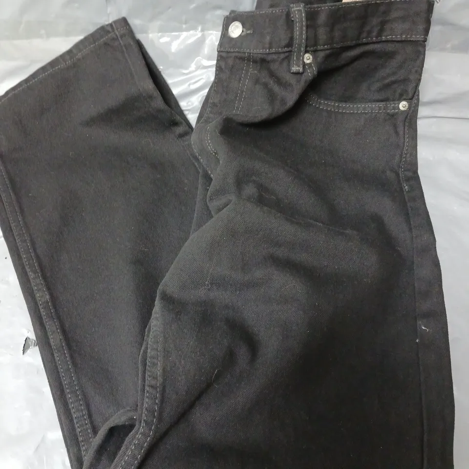 LEVIS 505 REGULAR JEANS IN BLACK - 36x30