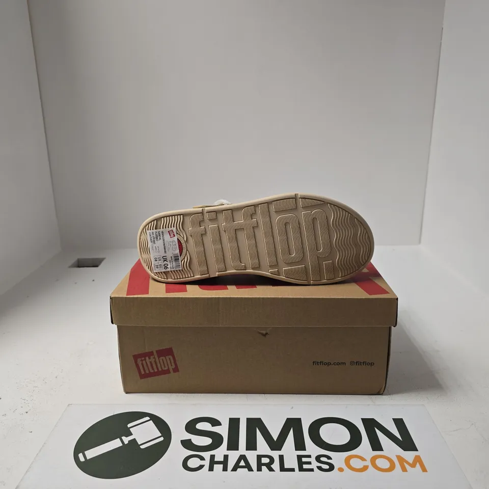 BOXED PAIR OF FITFLOP FLATFORM FISHERMAN SANDALS SIZE UK 06