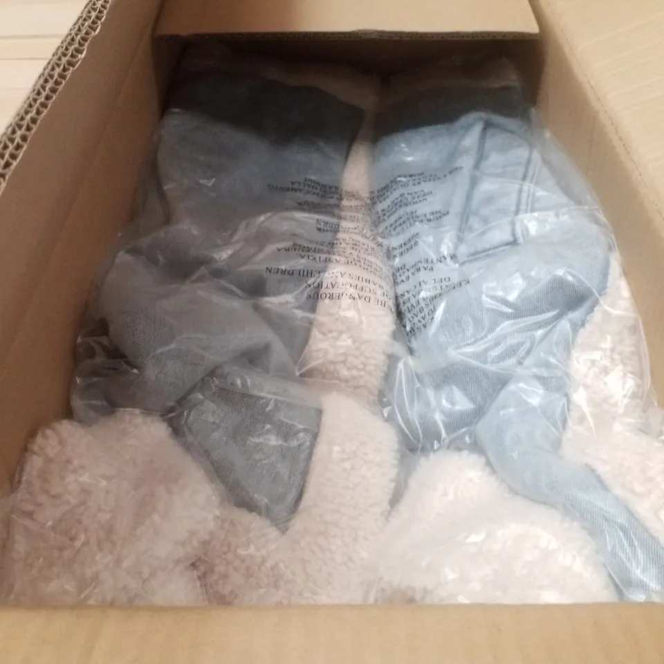 BOX CONTAINING APPROXIMATELY 6 BRAND NEW SIMPLY BE BLUE REGULAR SLEEVELESS DENIM GILETS - SIZE 20