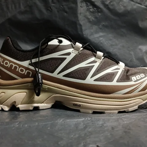 PAIR OF SALOMON TRAINERS IN BROWN SIZE UK 5.5