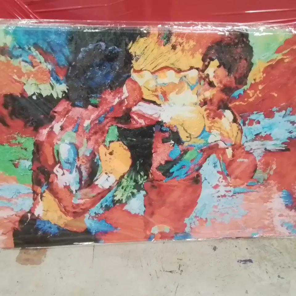 PALLET CONTAINING VARIOUS ASSORTED BOXED HOUSEHOLD ITEMS TO INCLUDE: WRAPPED CANVASES, STORAGE UNITS, SKATEBOARD, KITCHEN SINK TAP, ELECTRIC WEED SWEEPER AND LOTS MORE UNMARKED BOXED ITEMS 