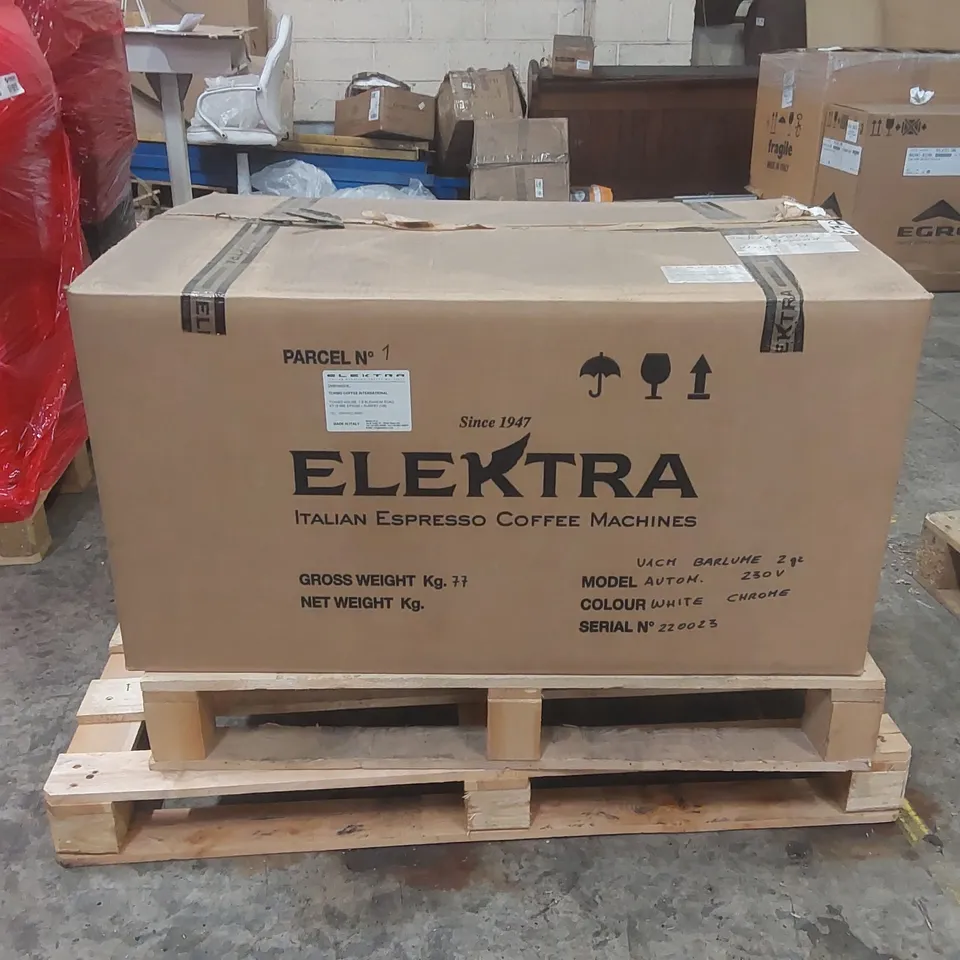 BRAND NEW BOXED ELEKTRA BARULUME 2-GROUP WHITE COMMERCIAL COFFEE MACHINE
