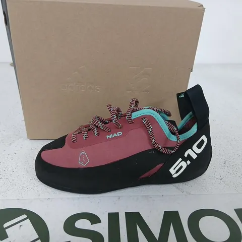 FIVE TEN NIAD LACE W WOMENβS CLIMBING SHOES β UK 5