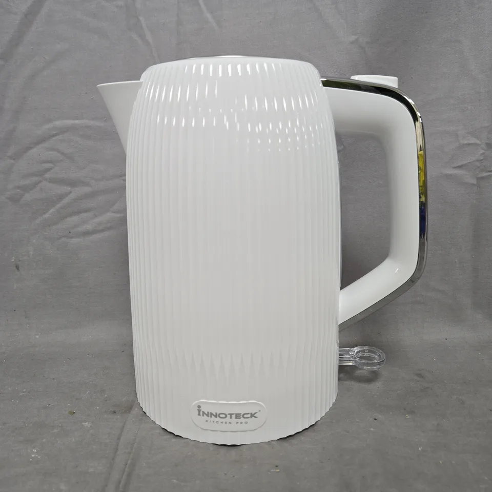 BOXED INNOTECK 1.7 LITRE ELECTRIC KETTLE