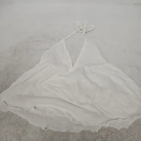 MNG TEEN WHITE HALTER TOP