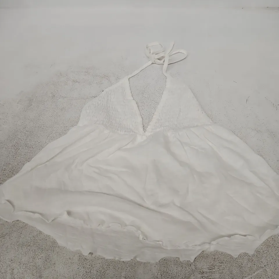 MNG TEEN WHITE HALTER TOP