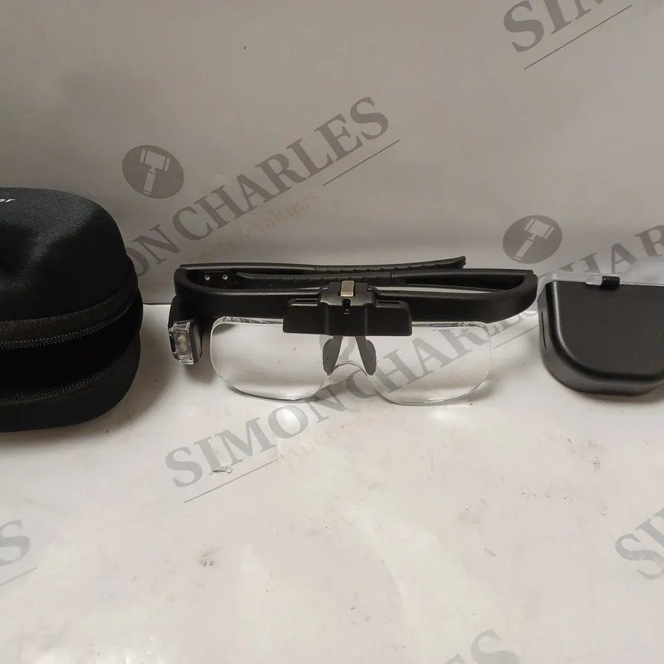BOXED LED RECHARGEABLE SPECTACLE MAGNIFIER 11642DC