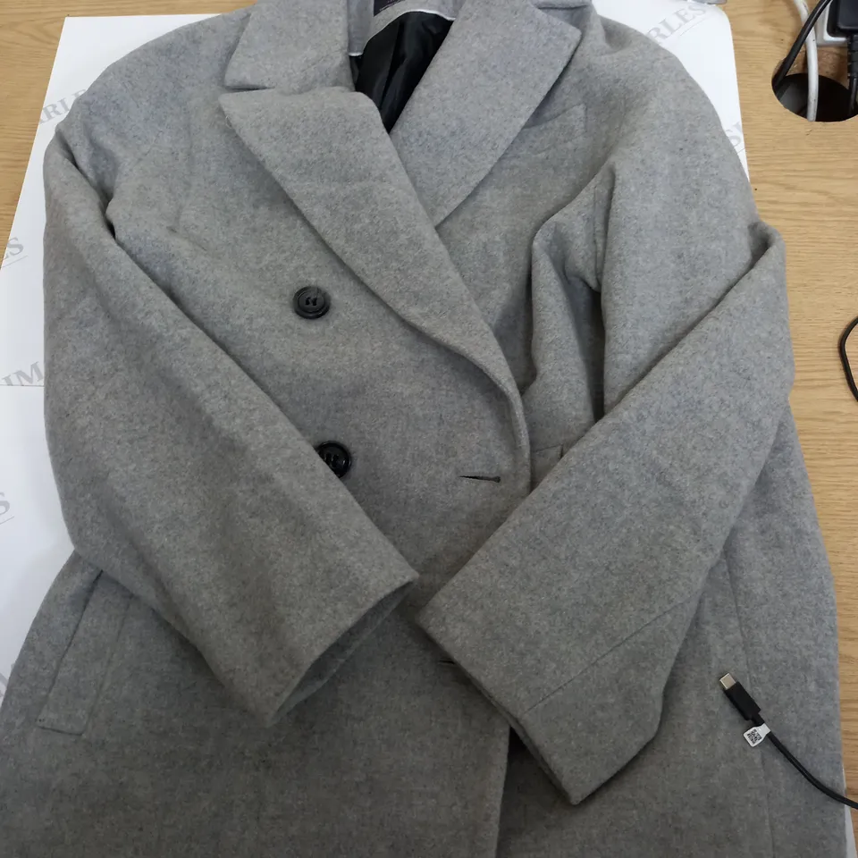 M&S GREY COAT SIZE 18