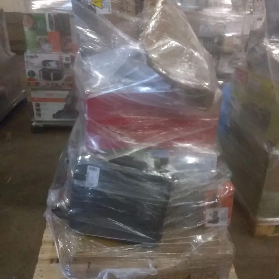 PALLET OF APPROXIMATELY 17 ELECTRICAL ITEMS INCLUDING 