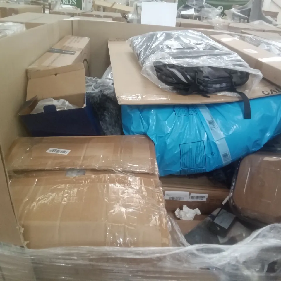 PALLET OF ASSORTED ITEMS INCLUDING SILENTNIGHT COOLER TOUCH PILLOW,  AIR FRYER PAPER LINERS, TRAVEL MAP WITH PINS, TIMBER RIDGE DIRECTORS CHAIR, PHONE CASES 