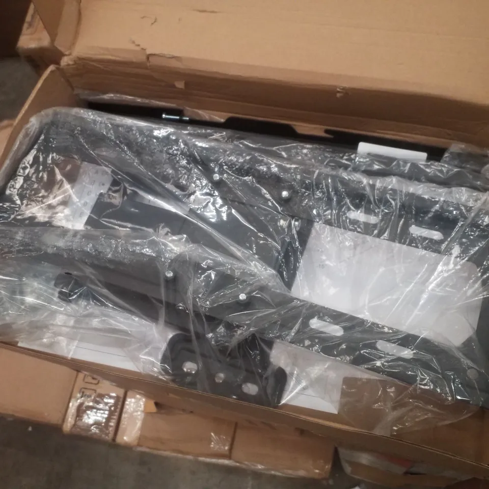 UNHD BOXED FLAT PANEL TV MOUNT TV SIZE 26" - 55" MAXIMUM LOADING: 45KG