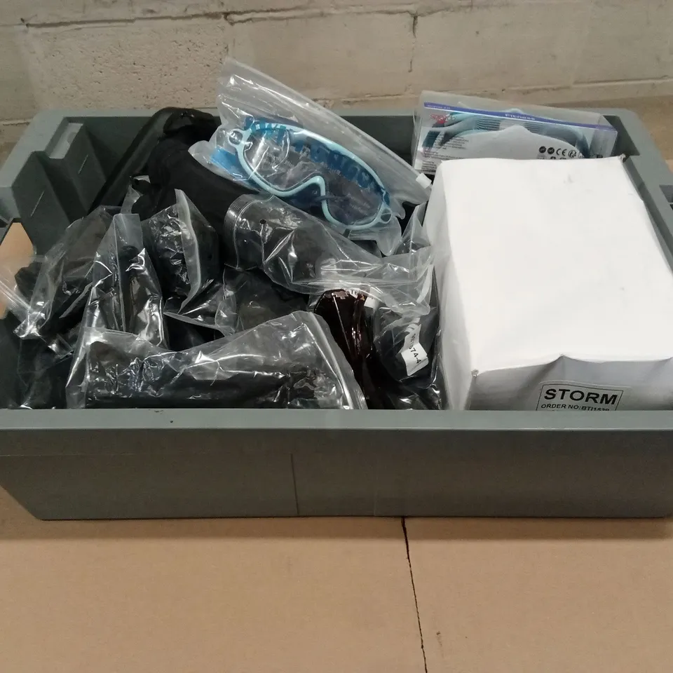 TUB TO CONTAIN STORM SUNGLASSES, SPEEDO SWIMMING GOGGLES AND SPORTS GOGGLES