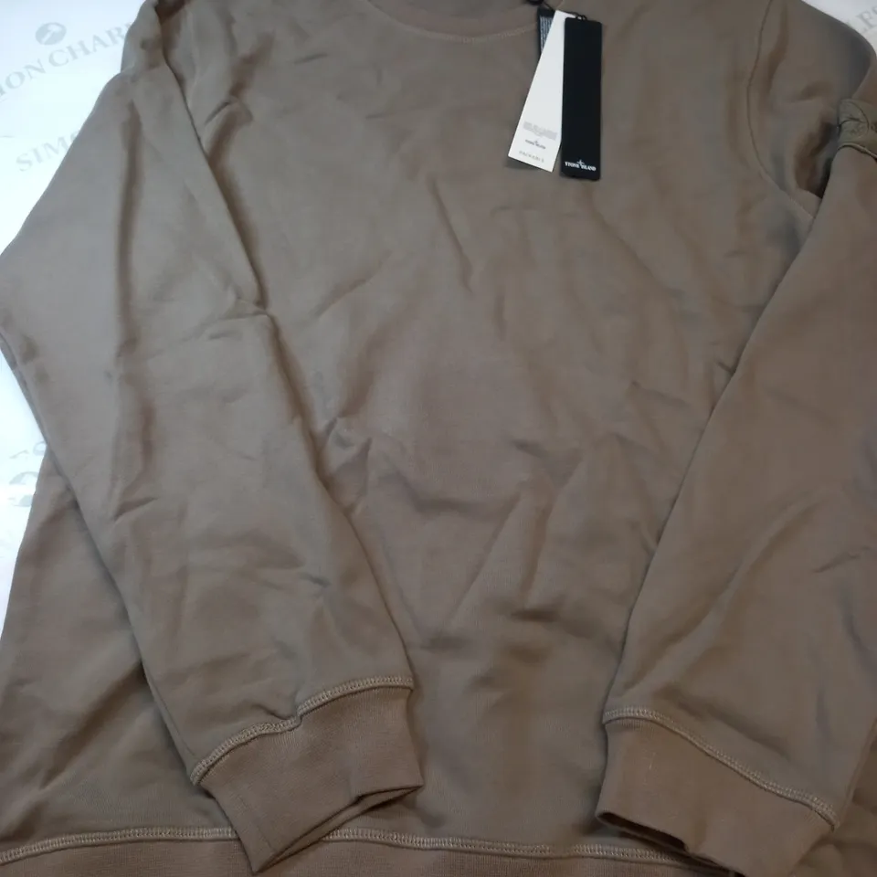 STONE ISLAND CREW NECK SWEATSHIRT IN TAUPE SIZE XL