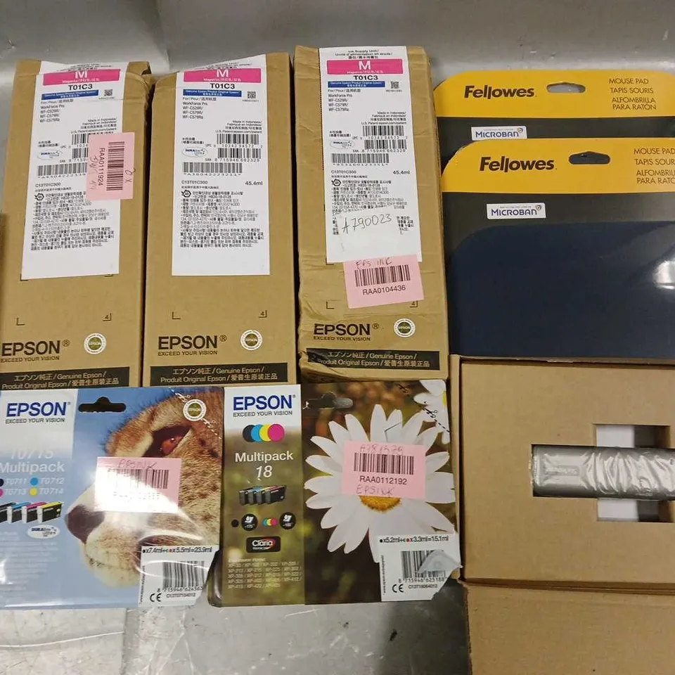 LOT OF 9 ASSORTED ITEMS TO INCLUDE FELLOWES MOUSE PAD, EPSON PRINTER INKS AND STARTECH HDMI ADAPTER