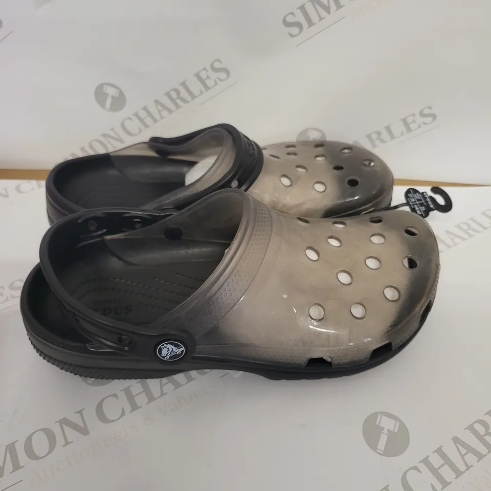 BAGGED CROCS CLASSIC TRANSLUCENT CLOGS - SIZE 4 UK