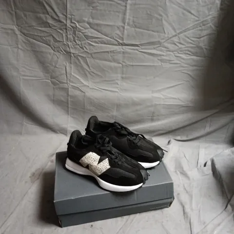 NEW BALANCE WS327PH UNISEX SNEAKERS – BLACK/WHITE, US 5.5 / EU 38