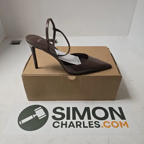 BOXED PAIR OF MNG ZAPATO HEELS IN BROWN - SIZE 39