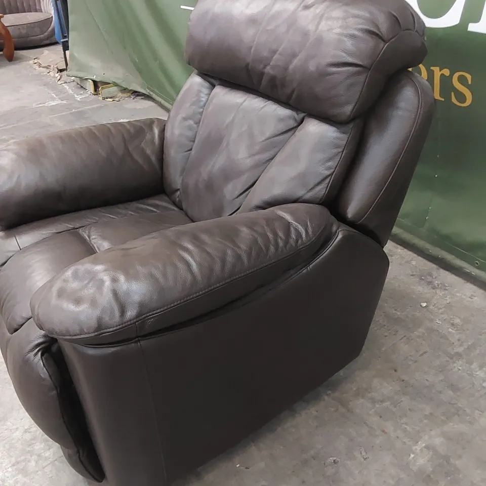 QUALITY DESIGNER FAUX LEATHER MANUAL RECLINER - BROWN