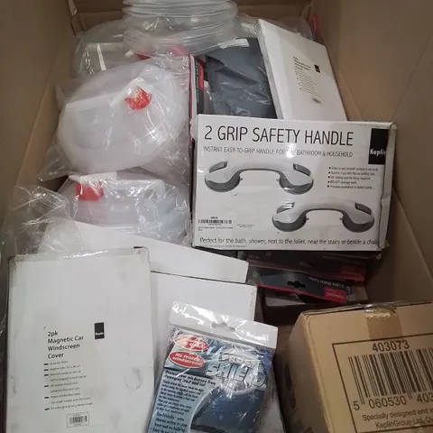 LARGE BOX CONTAINING VARIOUS MIXED HOUSEHOLD ITEMS TO INCLUDE. PLASTIC WATER CARRIERS, FROST SHIELDS, WINDSCREEN COVERS ETC.