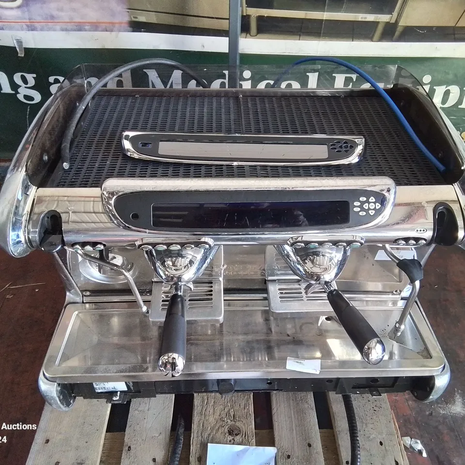 FAEMA EMBLEMA COMMERCIAL COFFEE ESPRESSO MACHINE 