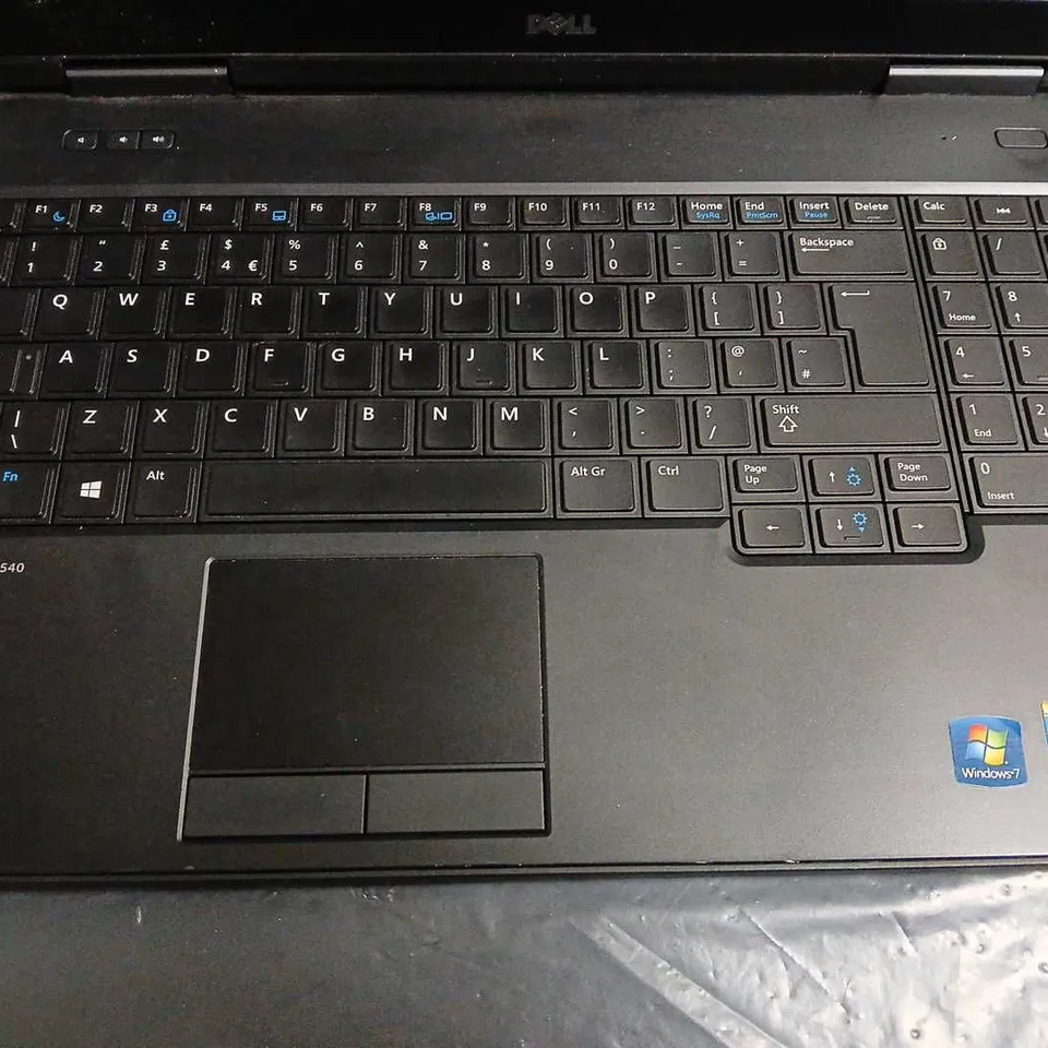 DELL LATITUDE E5540 LAPTOP