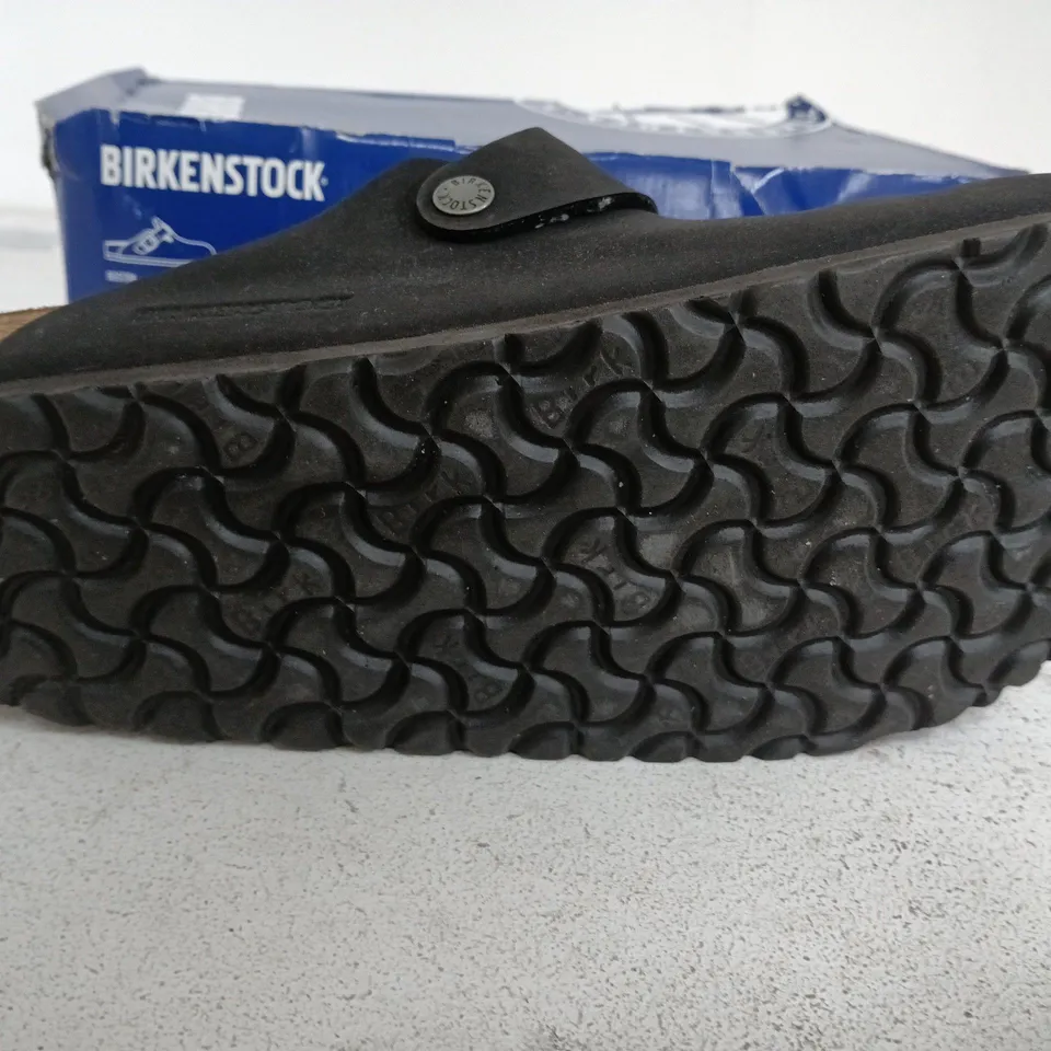 BIRKENSTOCK BOSYON BS IN BLACK SIZE 9