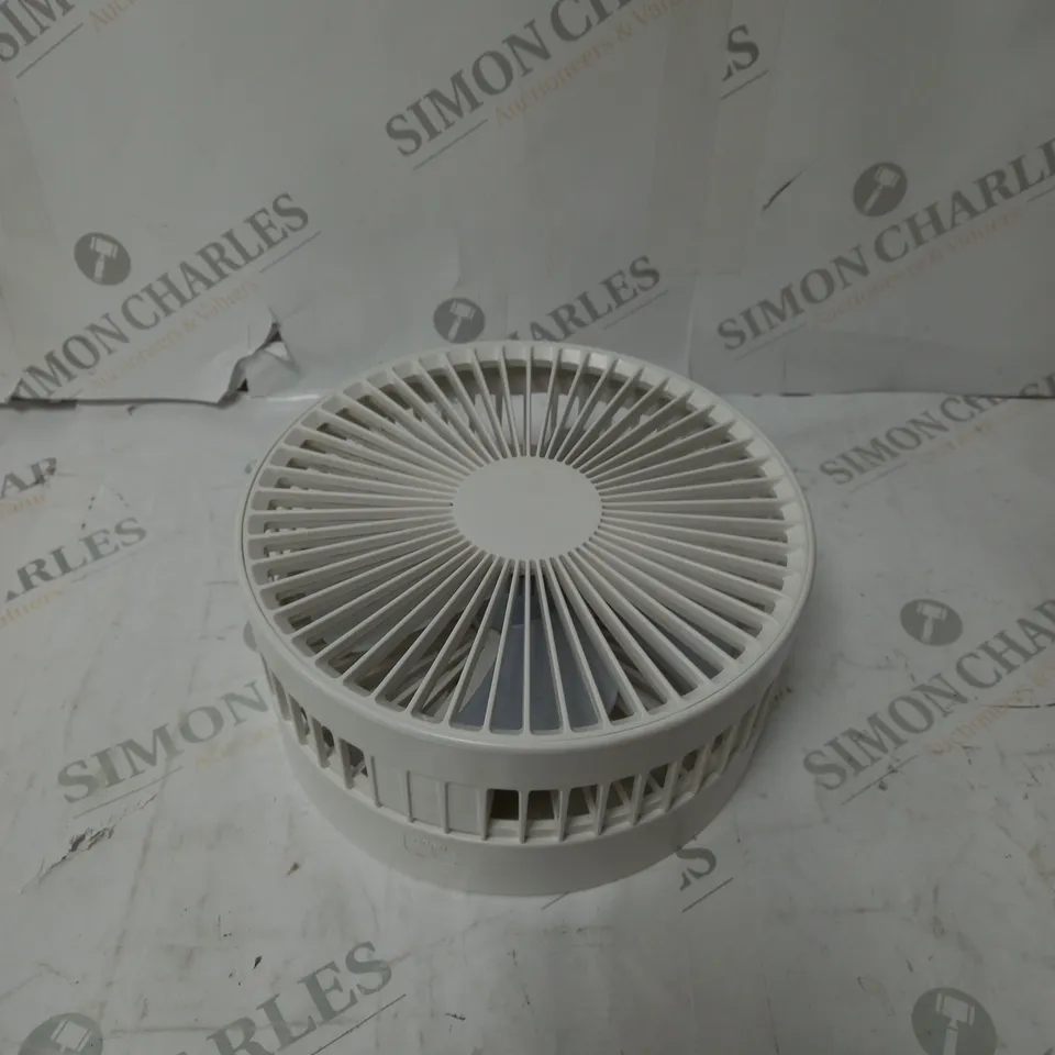 BOXED RETRACTABLE FAN - WHITE