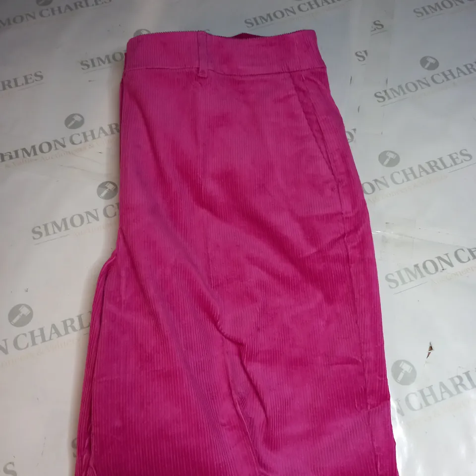 BODEN CORDS TROUSERS SIZE 16L