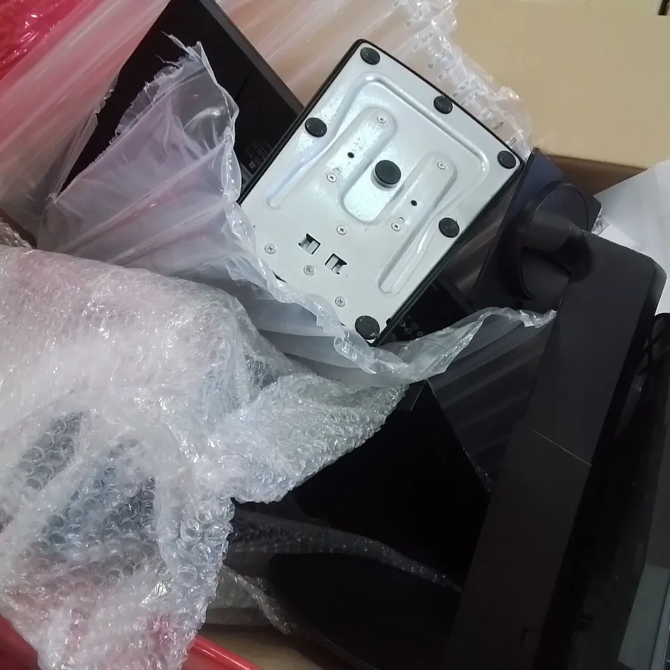 PALLET CONTAINING ASSORTED ITEMS INCLUDING: UNTESTED MONITORS, ELECTRIC WARMING TRAY, AUDIO TURNTABLE, BATHROOM MIRROR ECT