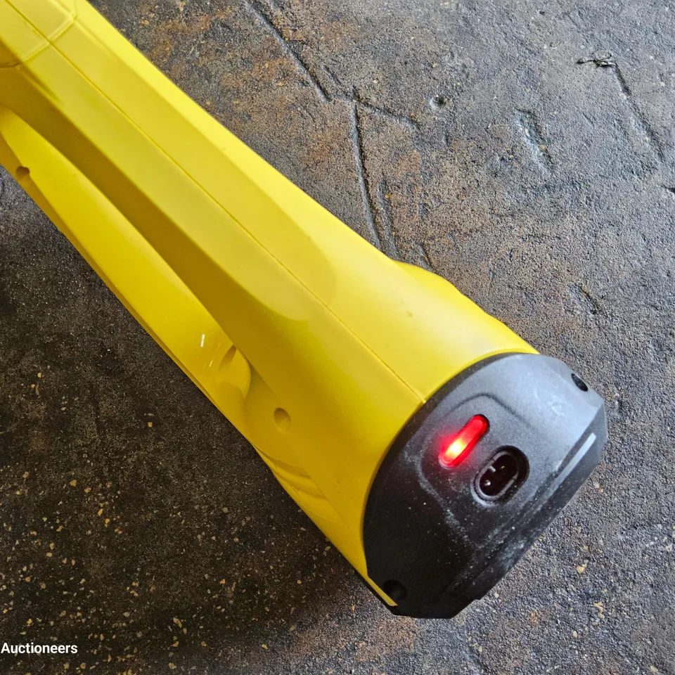 KARCHER WINDOW VAC