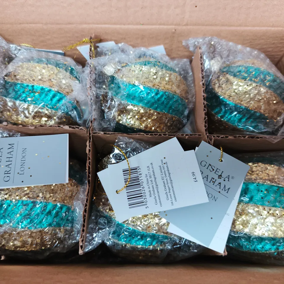 APPROXIMATELY 48 GISELA GRAHAM TURQUOISE AND GOLD RIBBED GLASS BAUBLE DECORATIONS