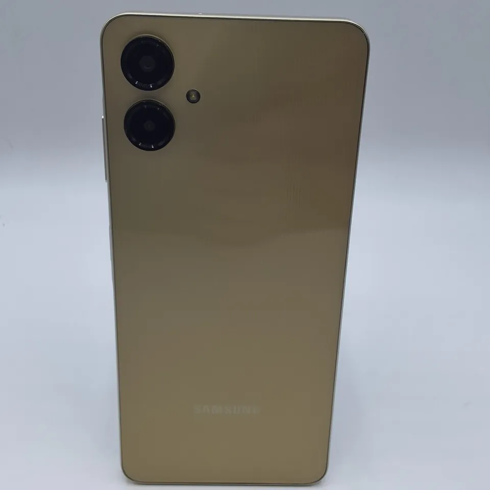 BOXED SAMSUNG A06 5G 4GB/64GBGB IN LIGHT GREY - SM-A065F