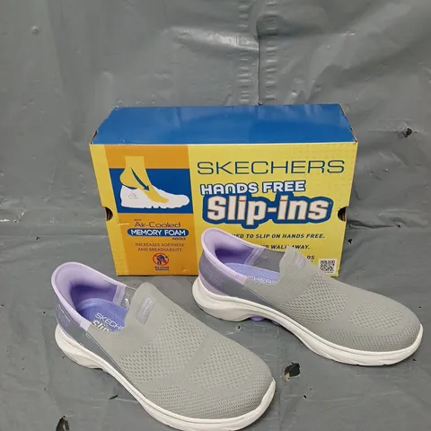 BOXED PAIR OF SKECHERS HANDS FREE SLIP INS GREY UK 7