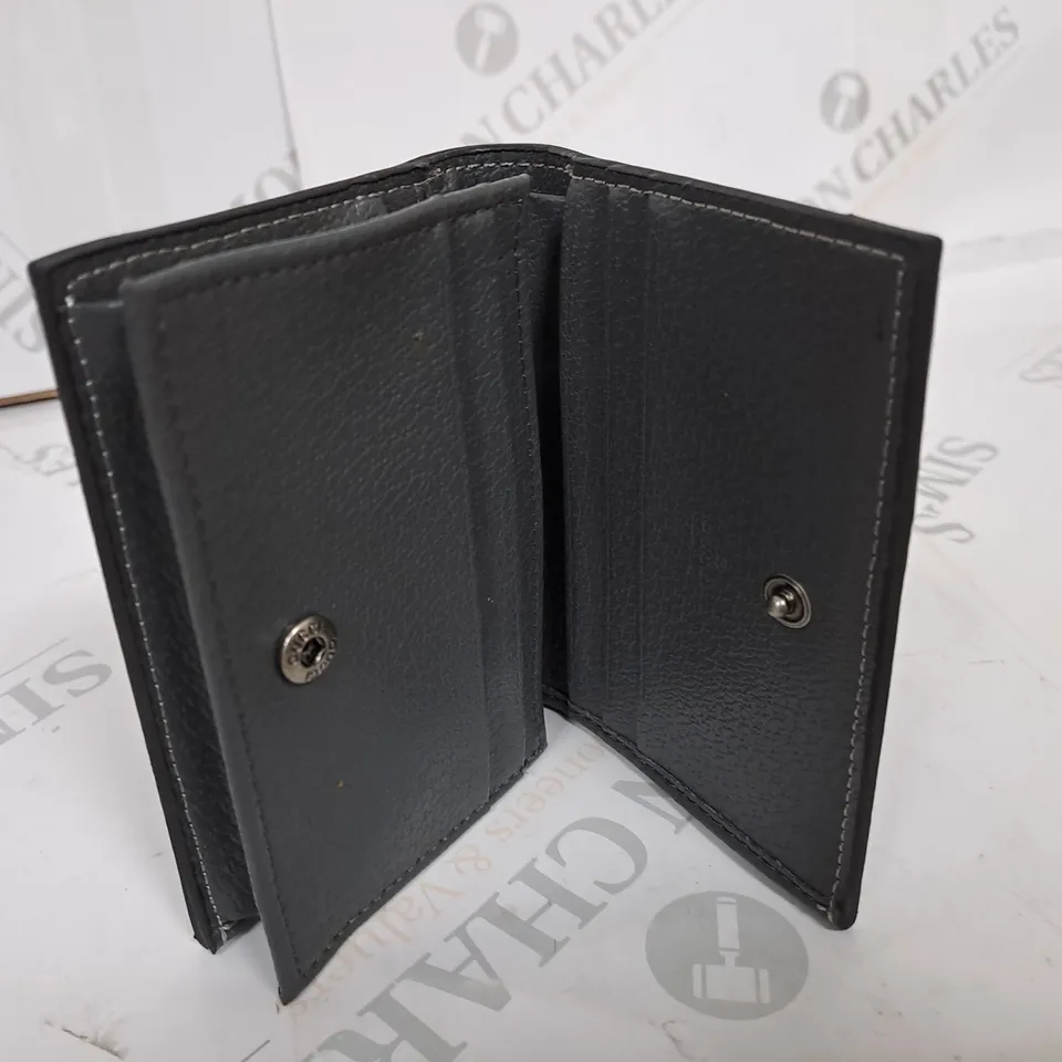 BOXED GUCCI GREY PURSE