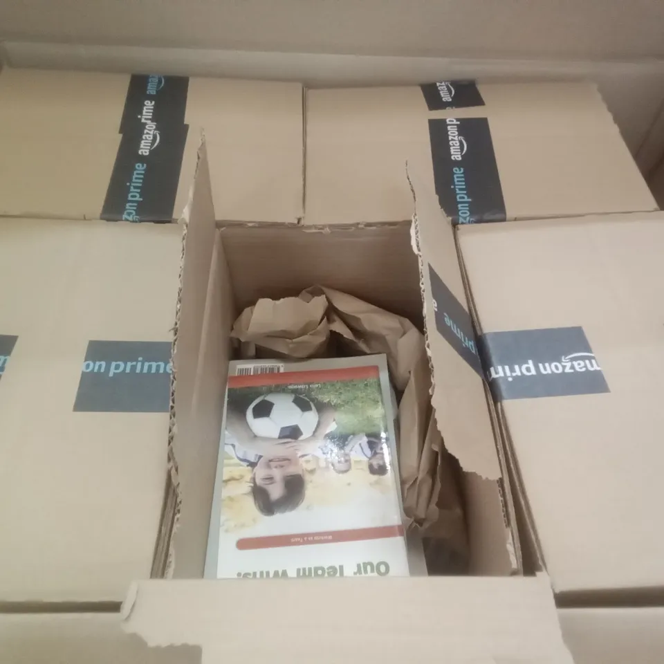 PALLET OF 6 BOXES CONTAINING ASSORTED BOOKS