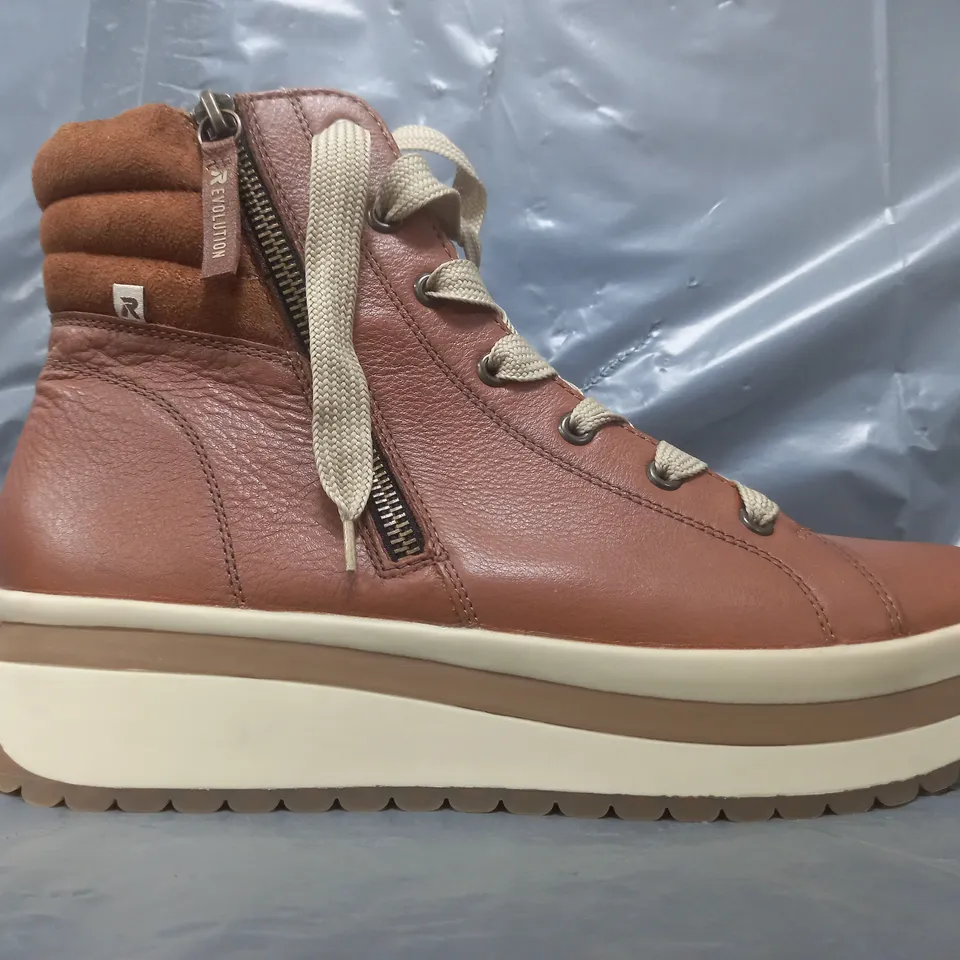 PAIR OF RIEKER HIGH TOP TRAINERS IN TAN SIZE 7.5