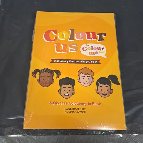 BOX OF APPROXIMATELY 125 COLOUR US BY COLOUR ME KIDS DIVERSE COLOURING BOOKS