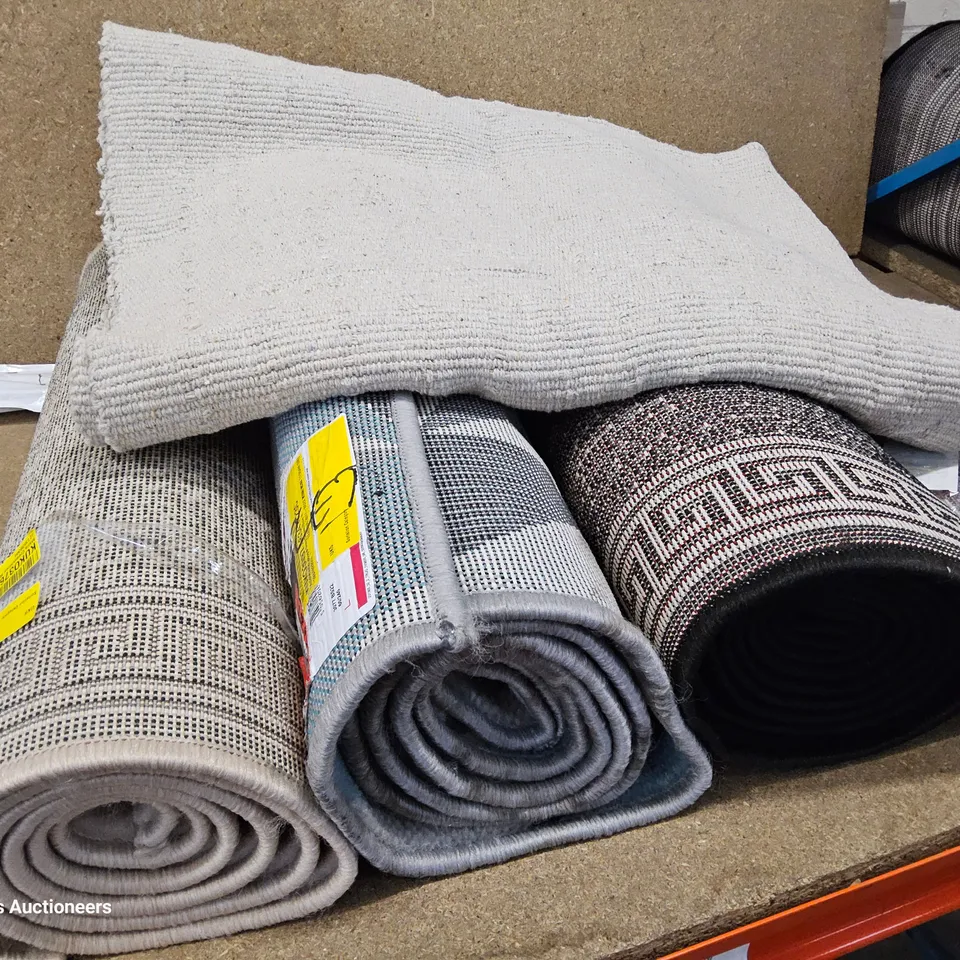 FIVE ASSORTED RUGS