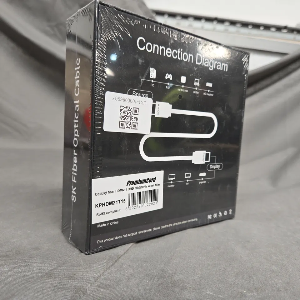 SEALED ULTRA HIGH-DEFINITION 8K FIBRE OPTICAL CABLE