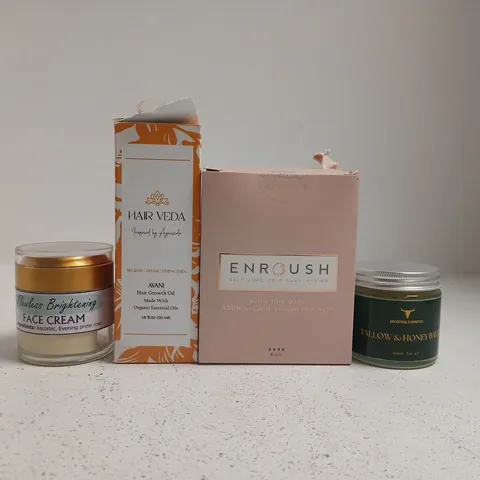 APPROXIMATELY 15 ASSORTED COSMETIC ITEMS INCLUDING VARIOUS MAKES AND BRANDS - COLLECTION ONLY